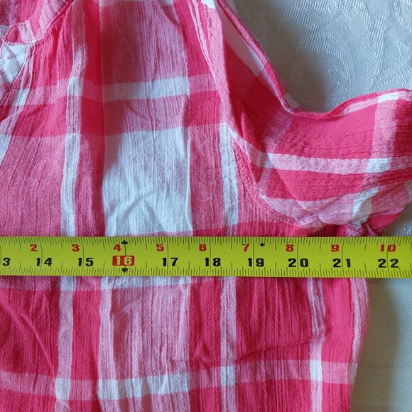 St. John's Bay Tonic Blouse, Pink & White Plaid Shirt With a V-neckline Size L - Picture 8 of 10